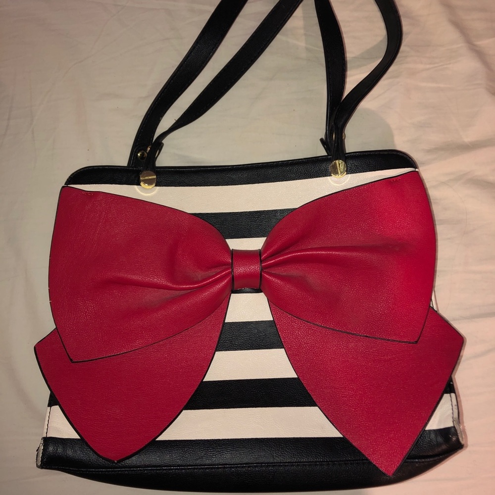 Cute Betsey Johnson Big Red Bow Purse